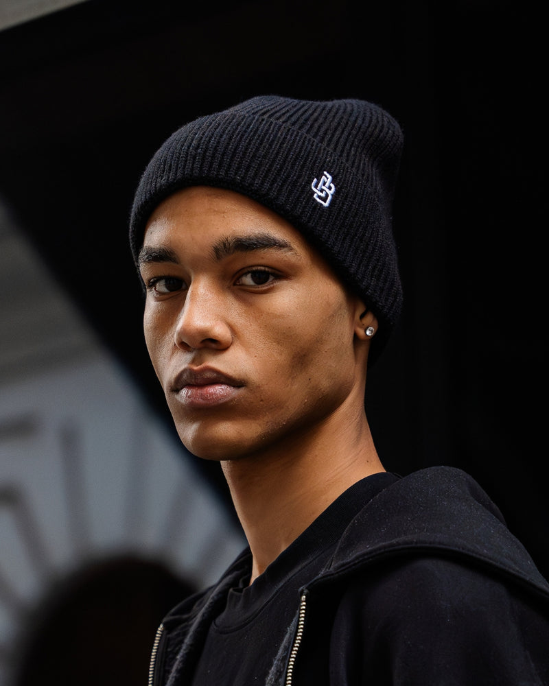 Logo Beanie Black